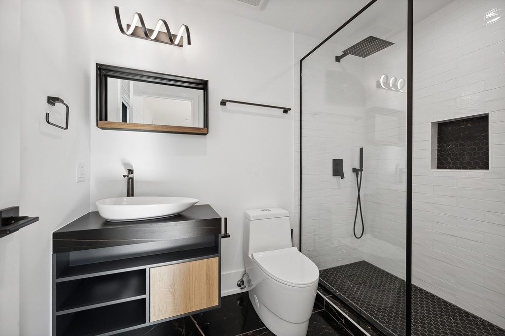 704 Sheridan Road - Photo 31