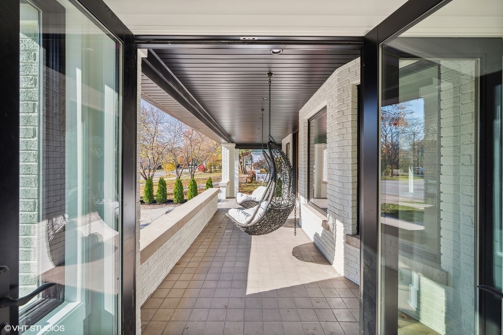 704 Sheridan Road - Photo 11