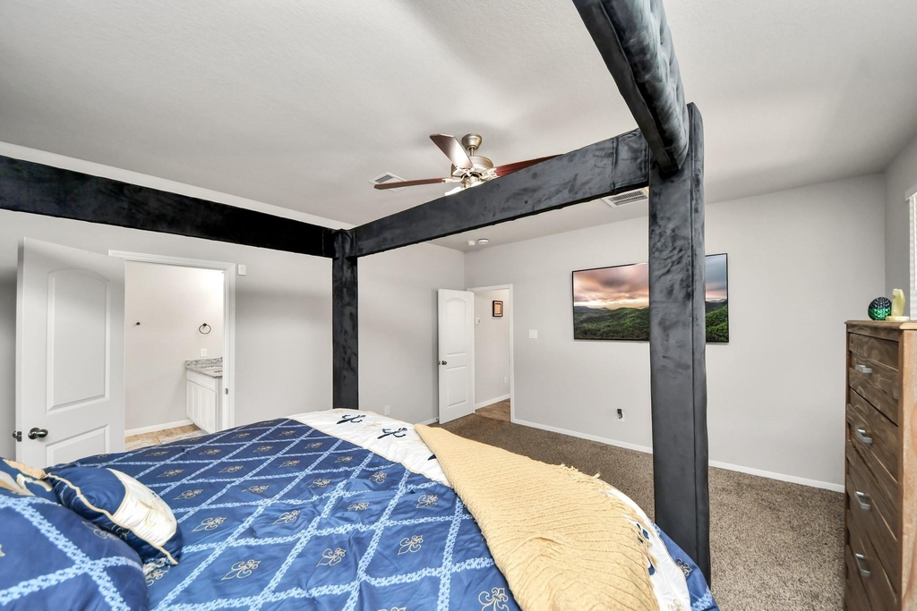 4911 Vergano Villa Drive - Photo 20
