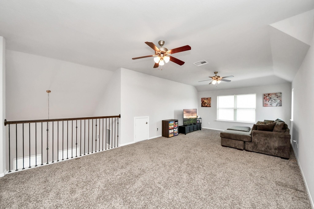 4911 Vergano Villa Drive - Photo 26