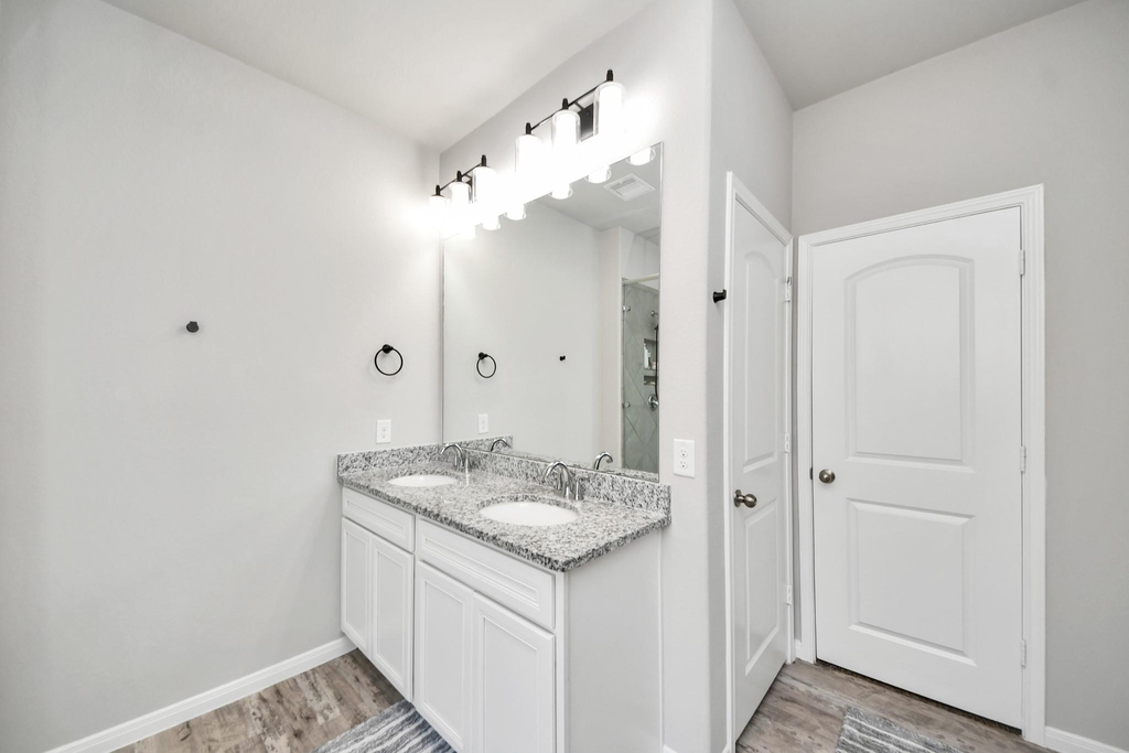 4911 Vergano Villa Drive - Photo 23