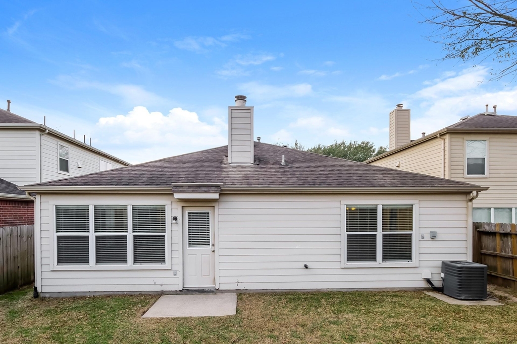 18326 Atasca Woods Trace - Photo 14