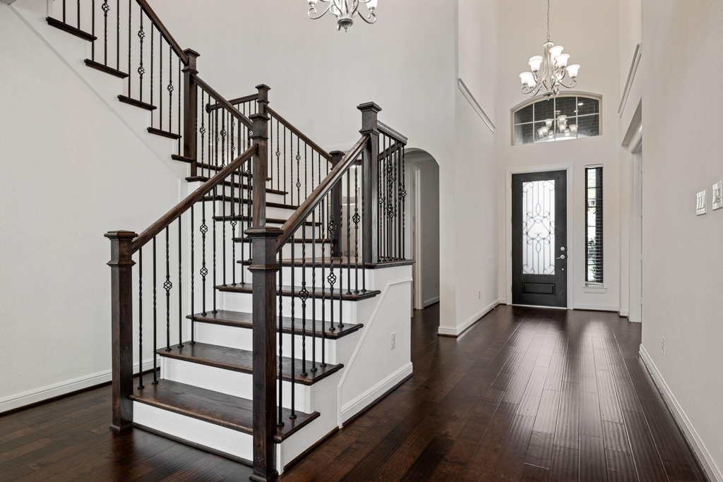 4055 Woodland Meadow Drive - Photo 3