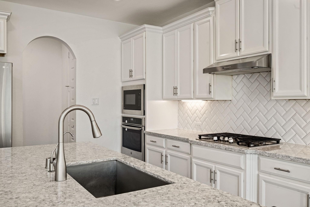 4055 Woodland Meadow Drive - Photo 10