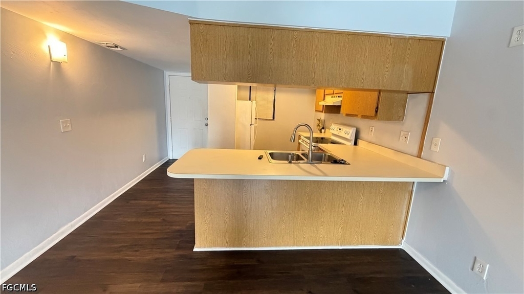 608 Gerald Avenue - Photo 3