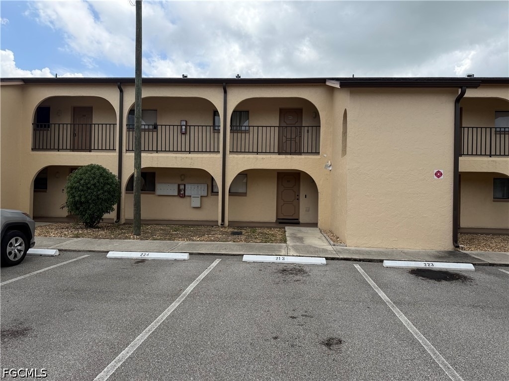 608 Gerald Avenue - Photo 0