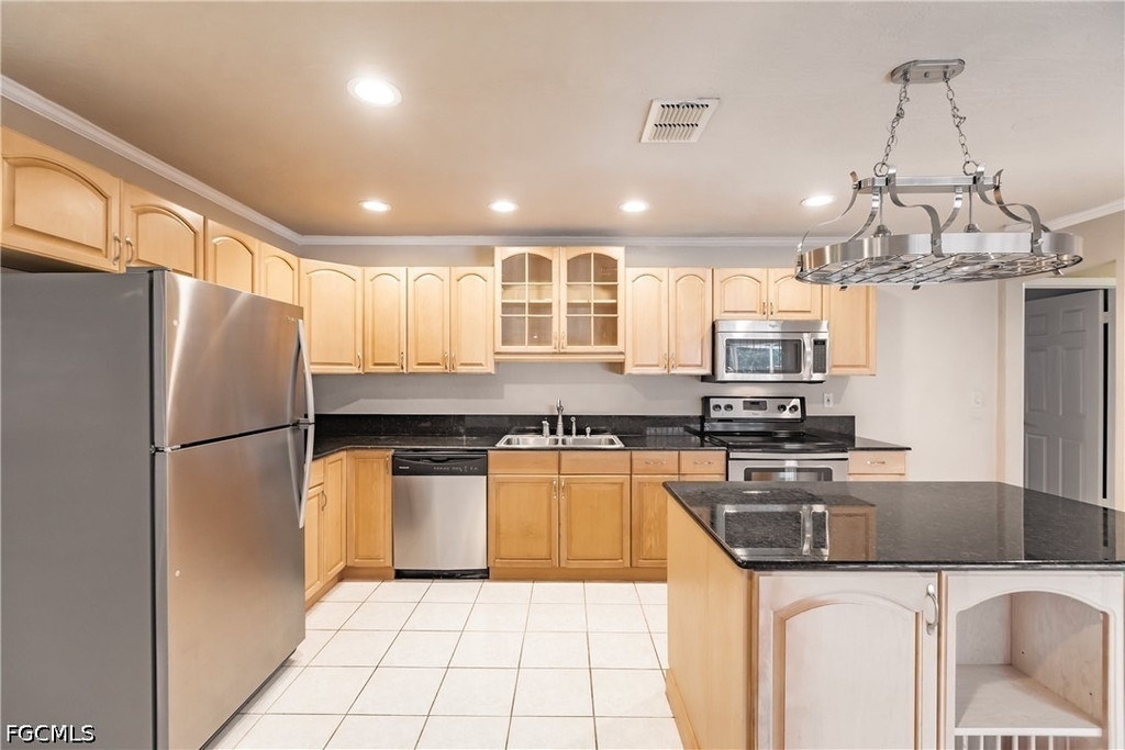 2516 Se 22nd Avenue - Photo 12