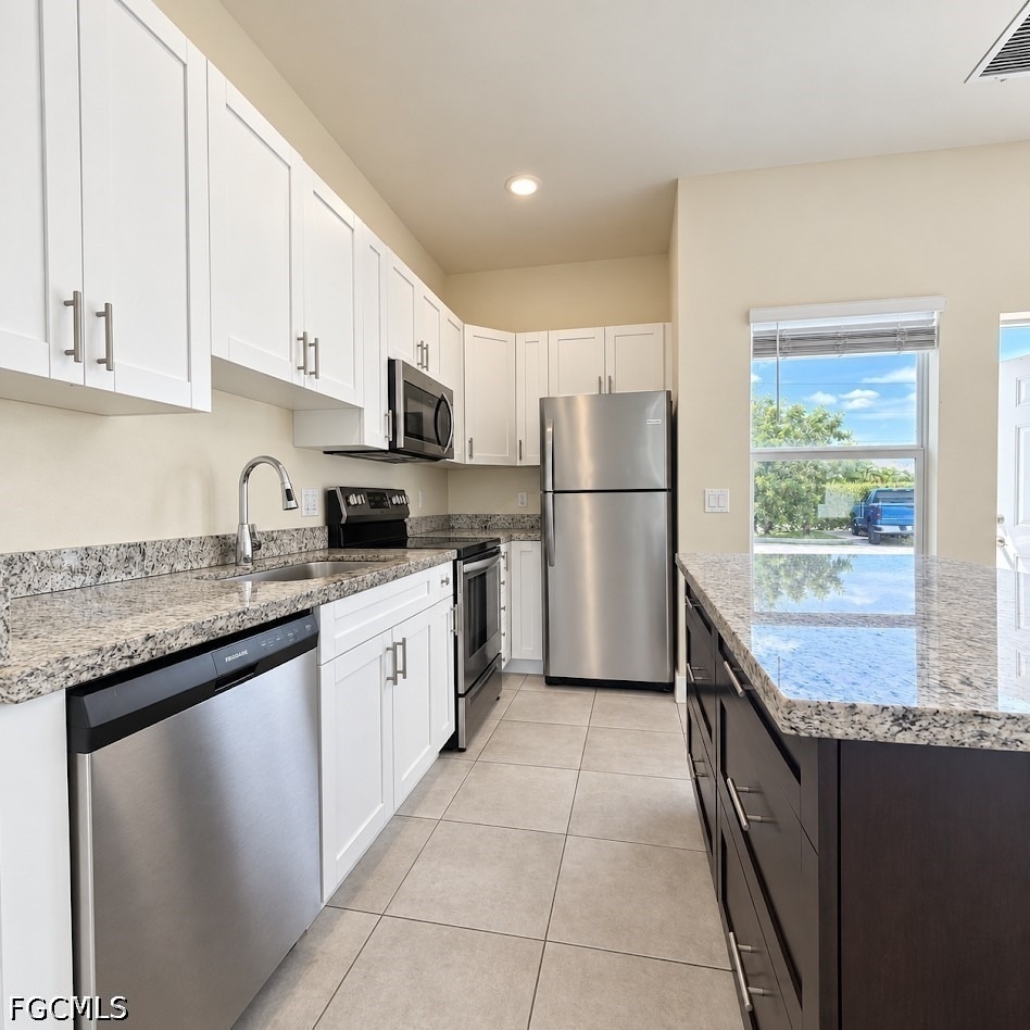 3325 Sw 8th Place - Photo 4