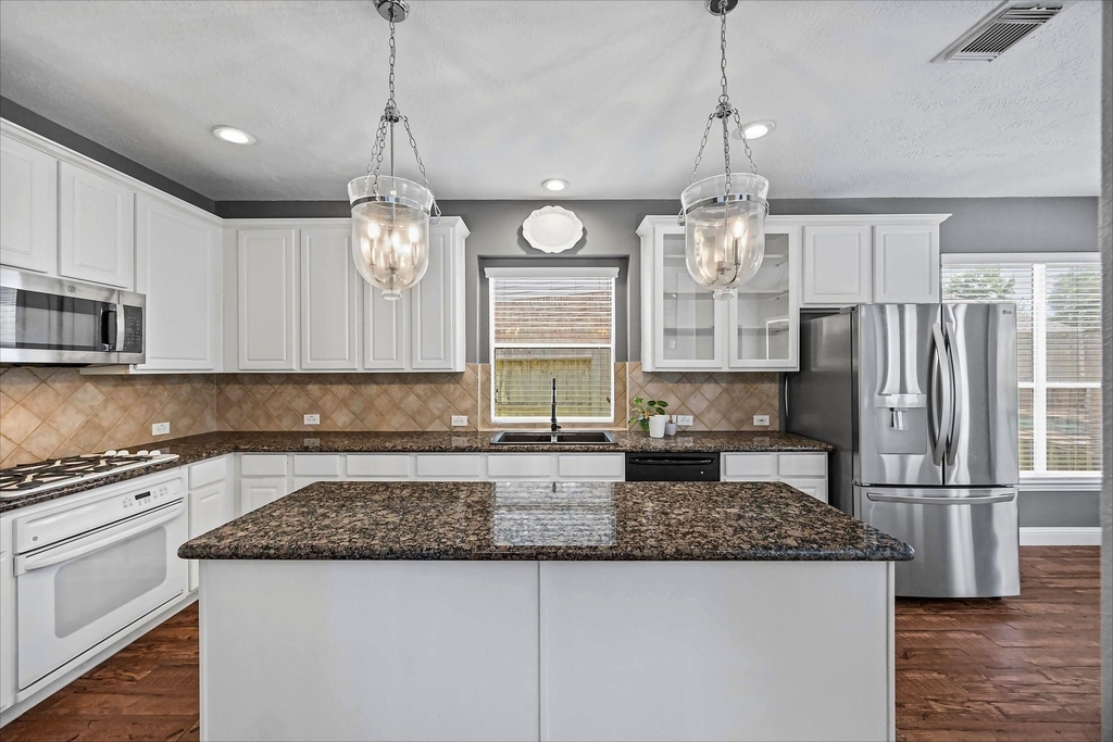4816 Cypress Spring Drive - Photo 6