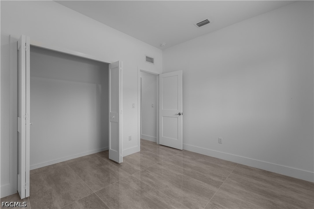 828 Genoa Avenue S - Photo 34