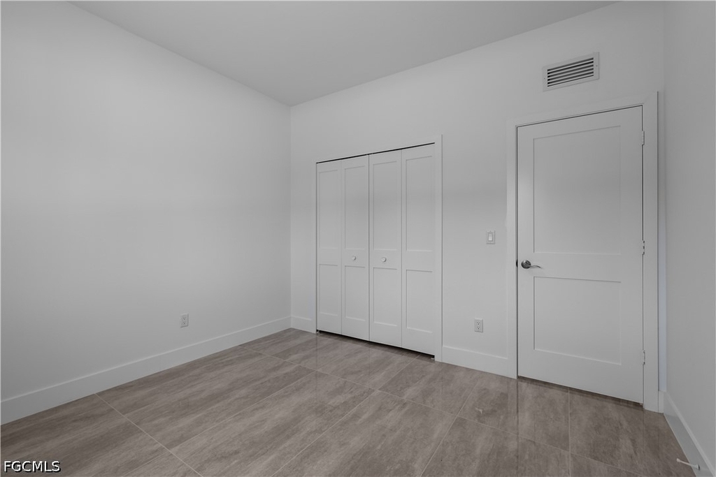 828 Genoa Avenue S - Photo 28