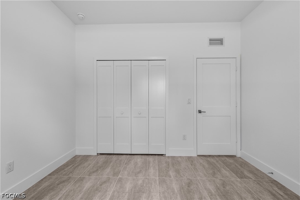 1142 Dutchess Street E - Photo 37