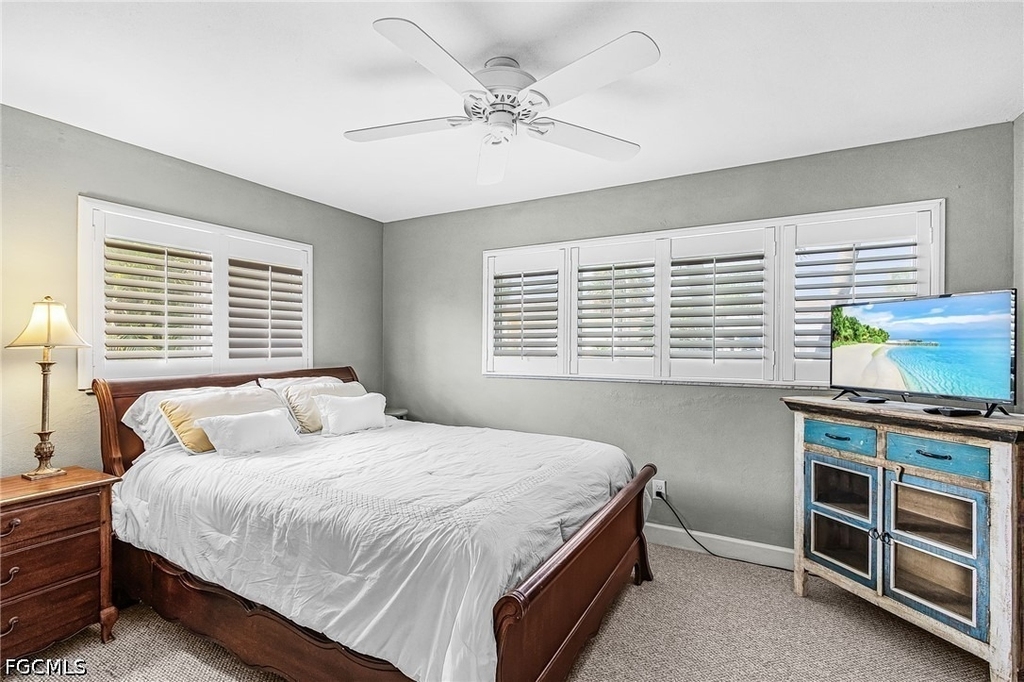 5129 York Court - Photo 10