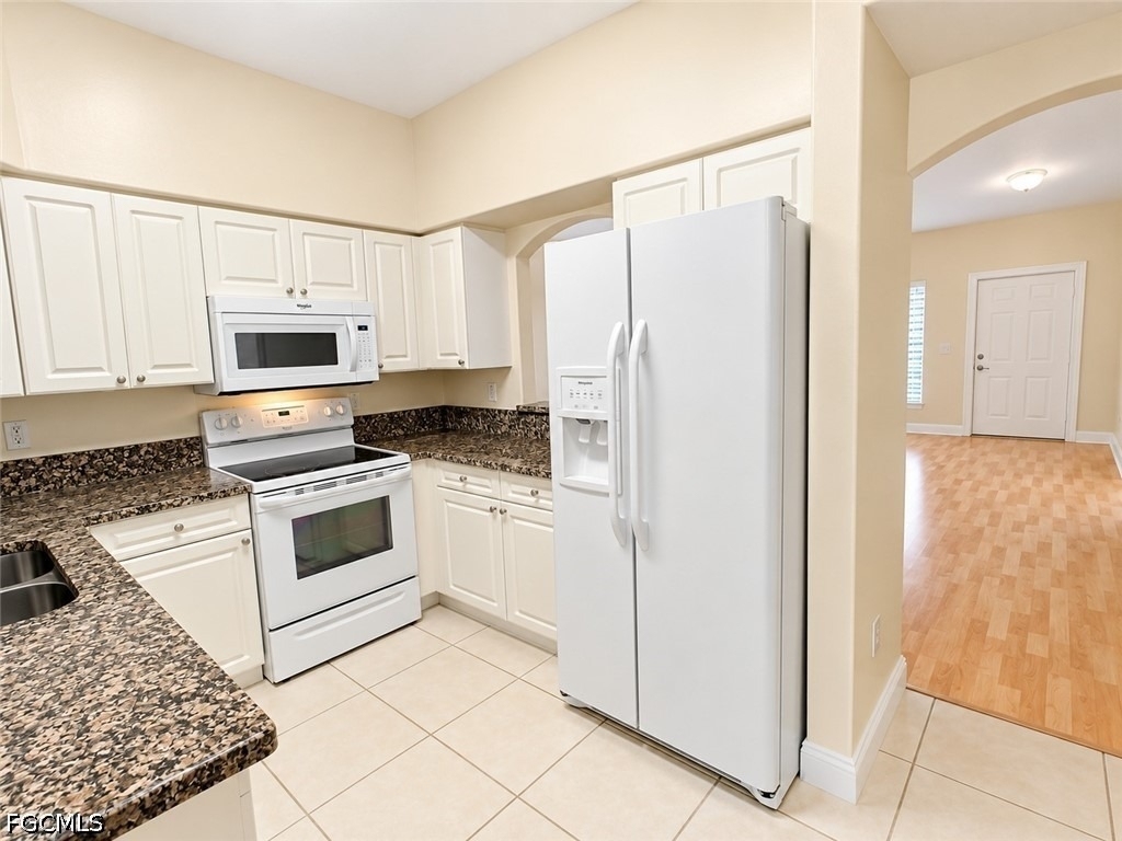 4166 Castilla Circle - Photo 4
