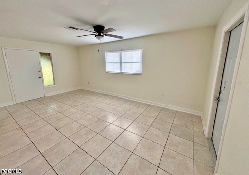 704 Se 46th Lane - Photo 2