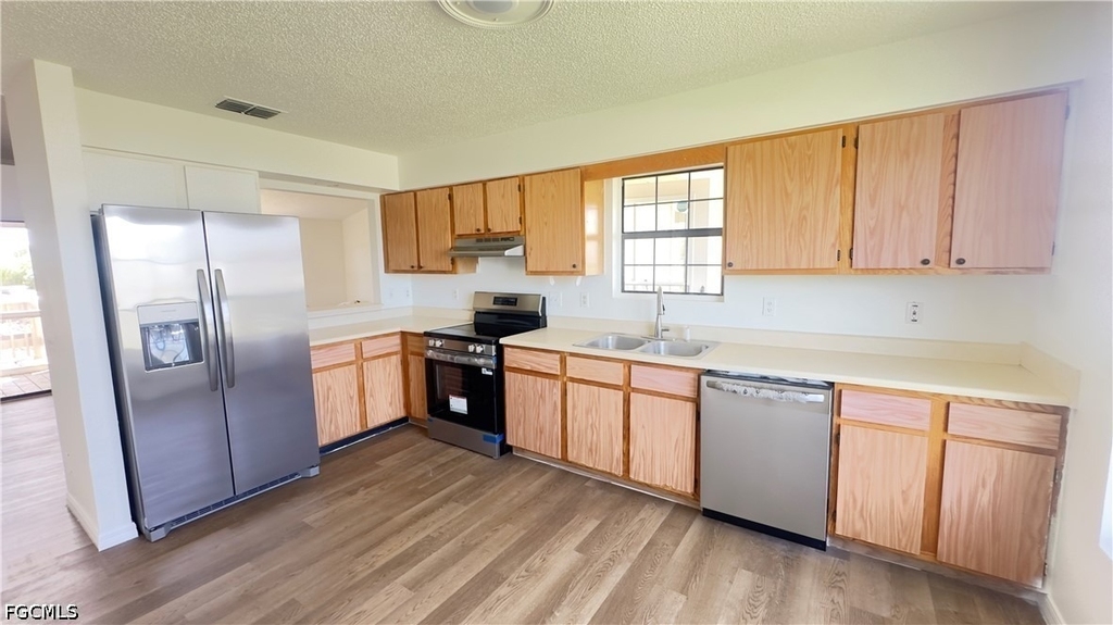 824 Frederick Reid Street E - Photo 11