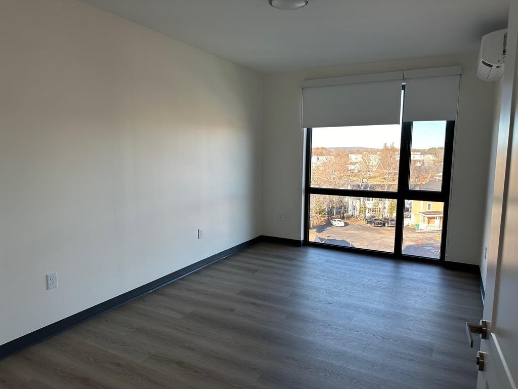 55 North Main - Photo 7
