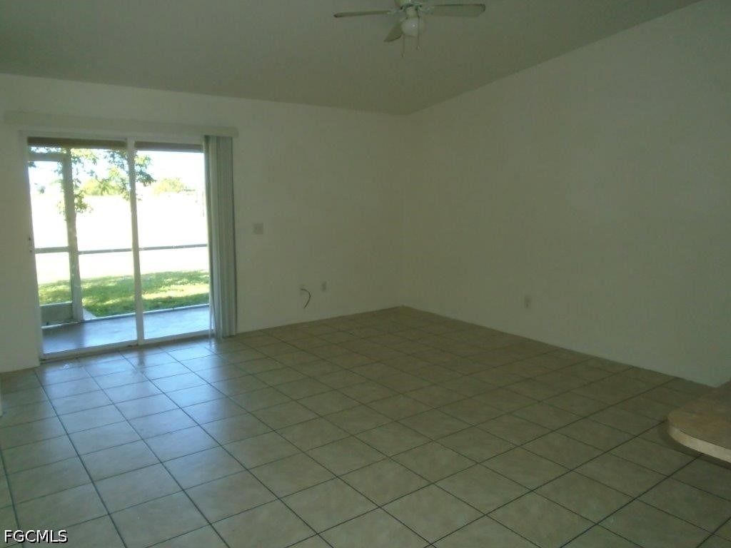 1310 Ne 8th Place - Photo 1