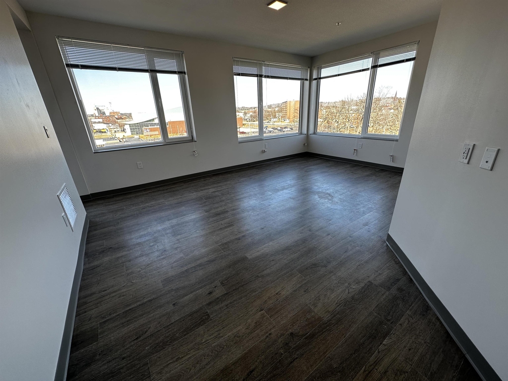 409 Elm - Photo 7