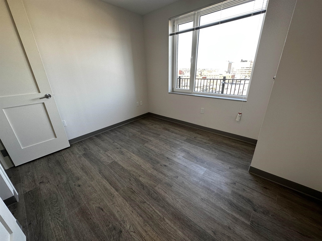 409 Elm - Photo 15