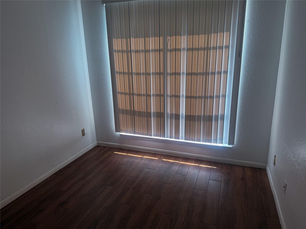 8055 Cambridge Street - Photo 21