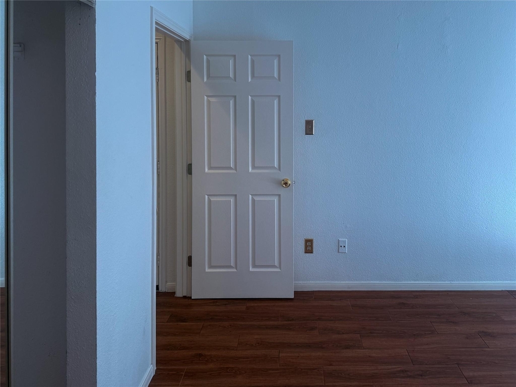 8055 Cambridge Street - Photo 20