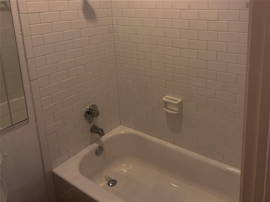 8055 Cambridge Street - Photo 18