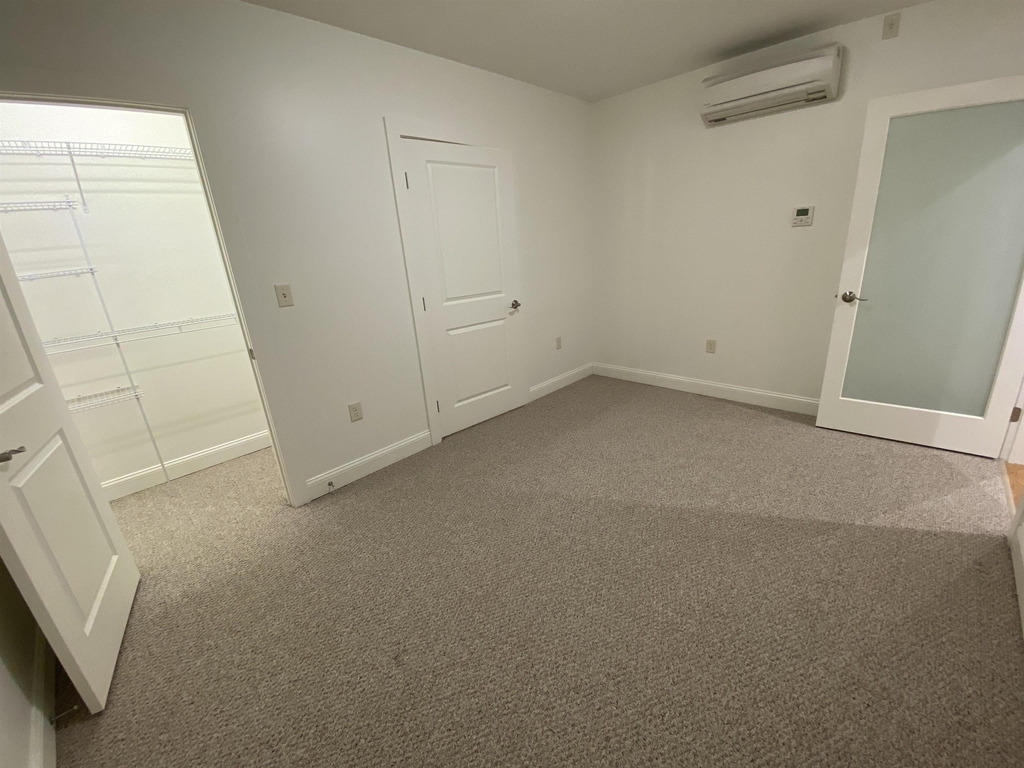 875 Elm - Photo 17