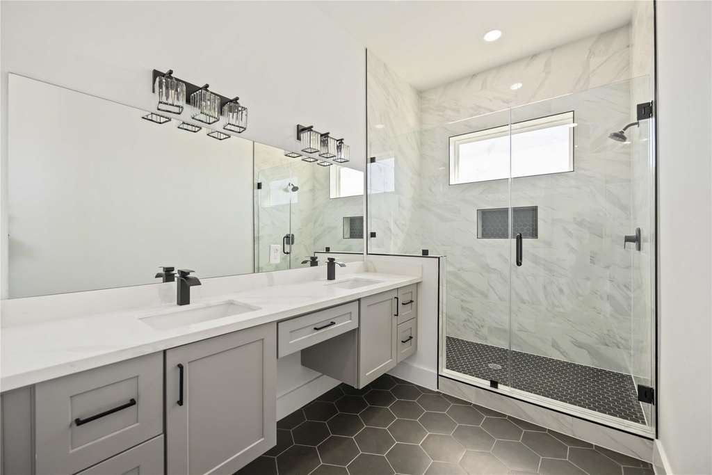 3022 Drew Street - Photo 24