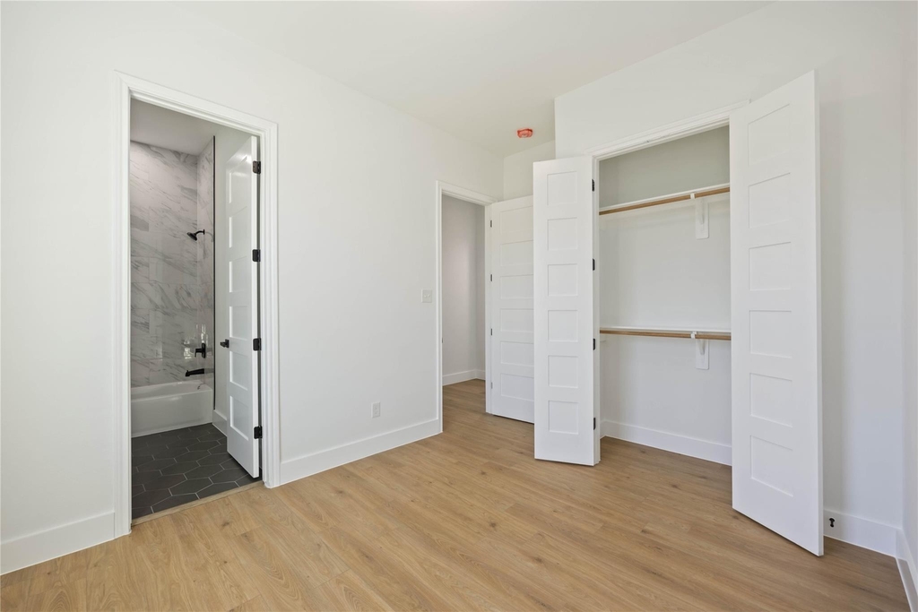 3022 Drew Street - Photo 18