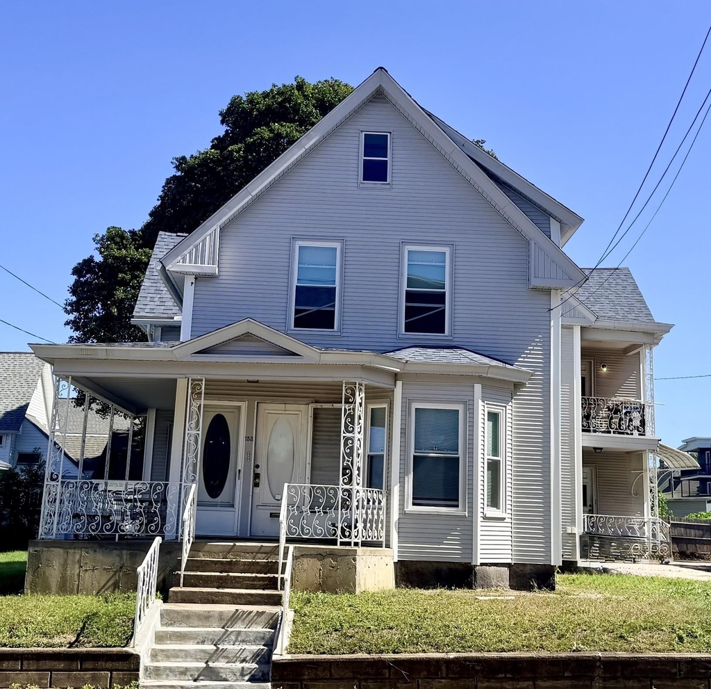 153 Belmont - Photo 0