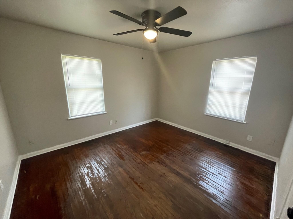 6139 Belcrest Street - Photo 6