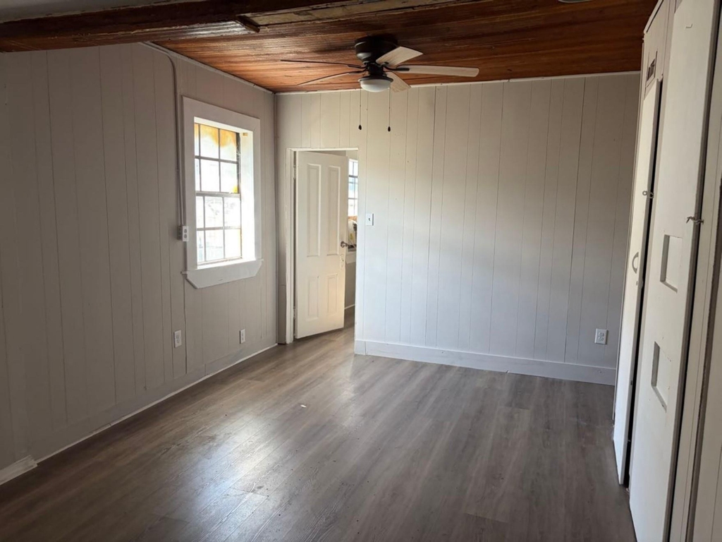 6139 Belcrest Street - Photo 16