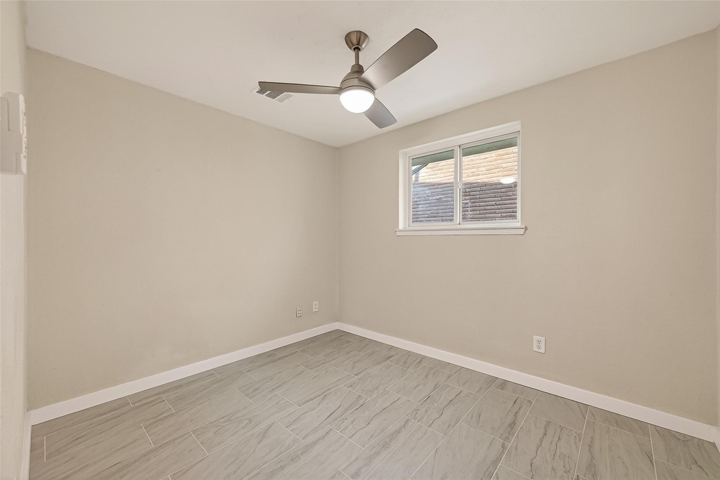 11118 Stroud Drive - Photo 14