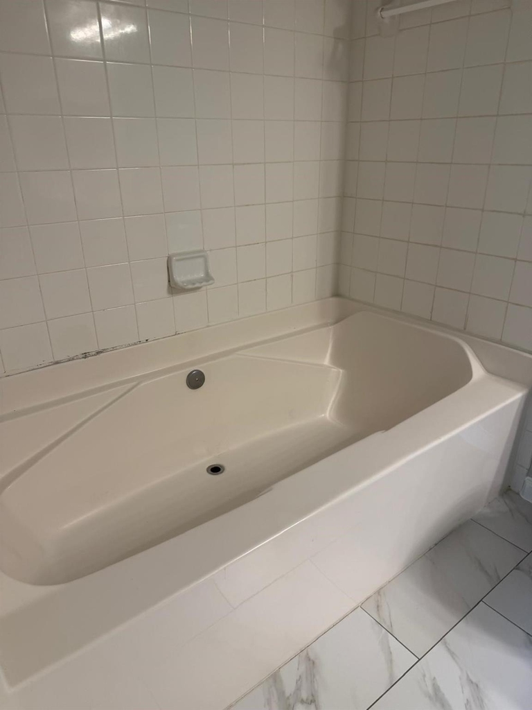 7575 Kirby Drive - Photo 16
