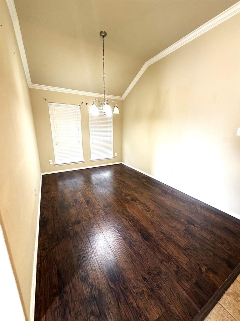 21506 Rose Mill Drive - Photo 3