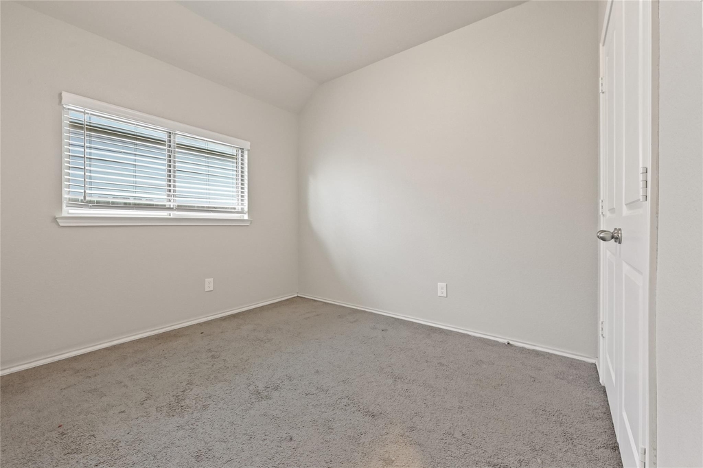 8910 Hartford River Lane - Photo 6
