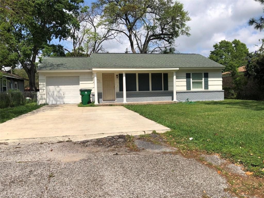 1113 E Miller Street - Photo 0