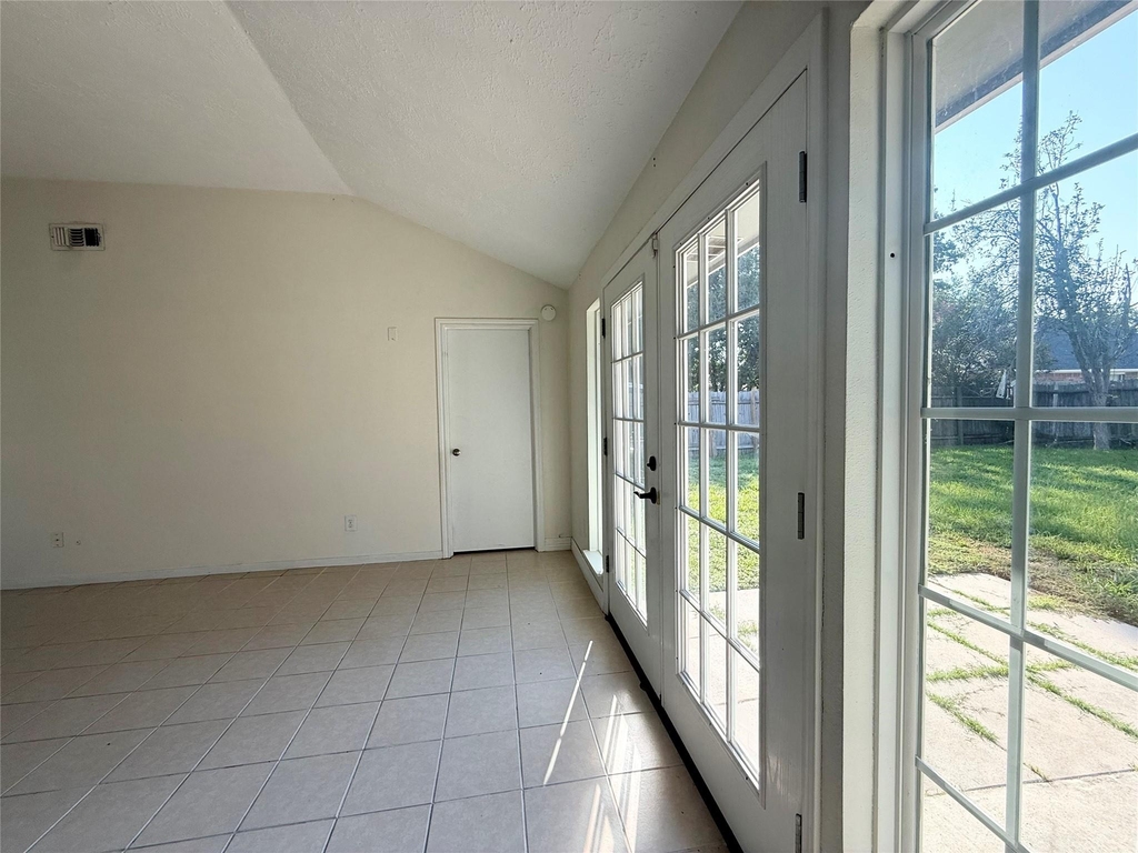 9838 Golden Eagle Street - Photo 13