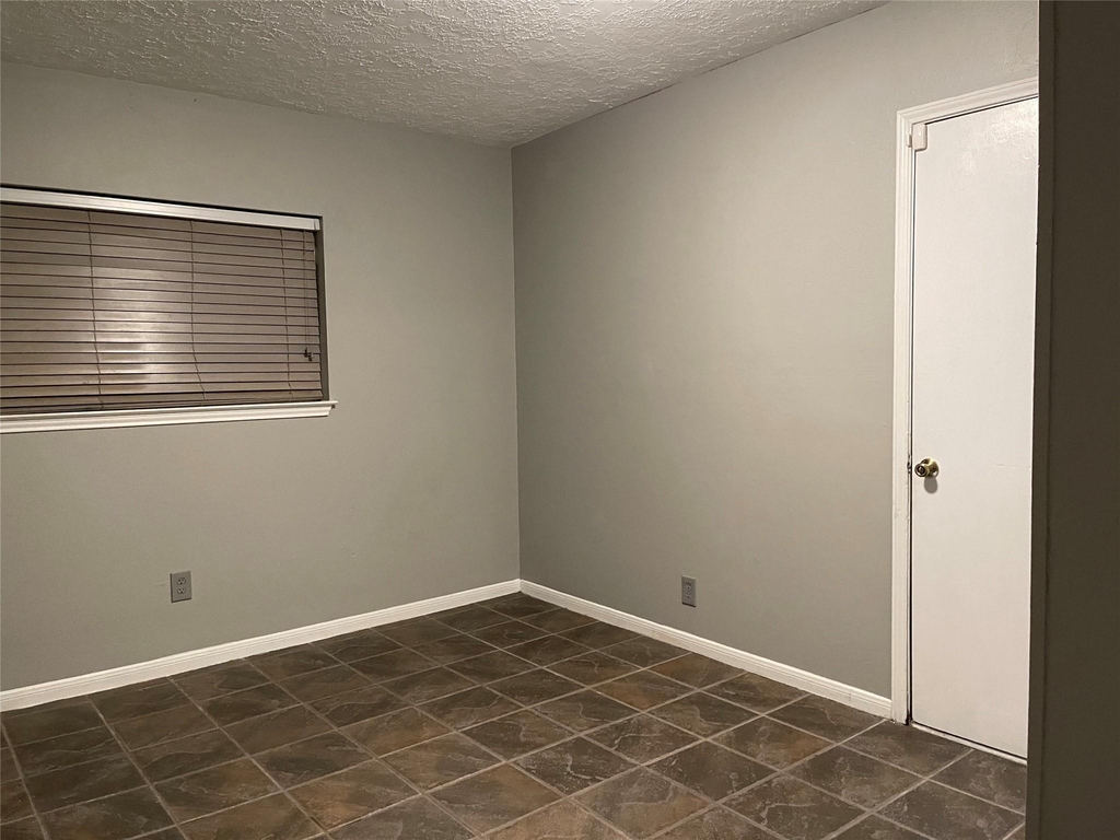 9838 Golden Eagle Street - Photo 37
