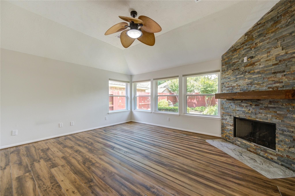 15831 Laurel Cove - Photo 28