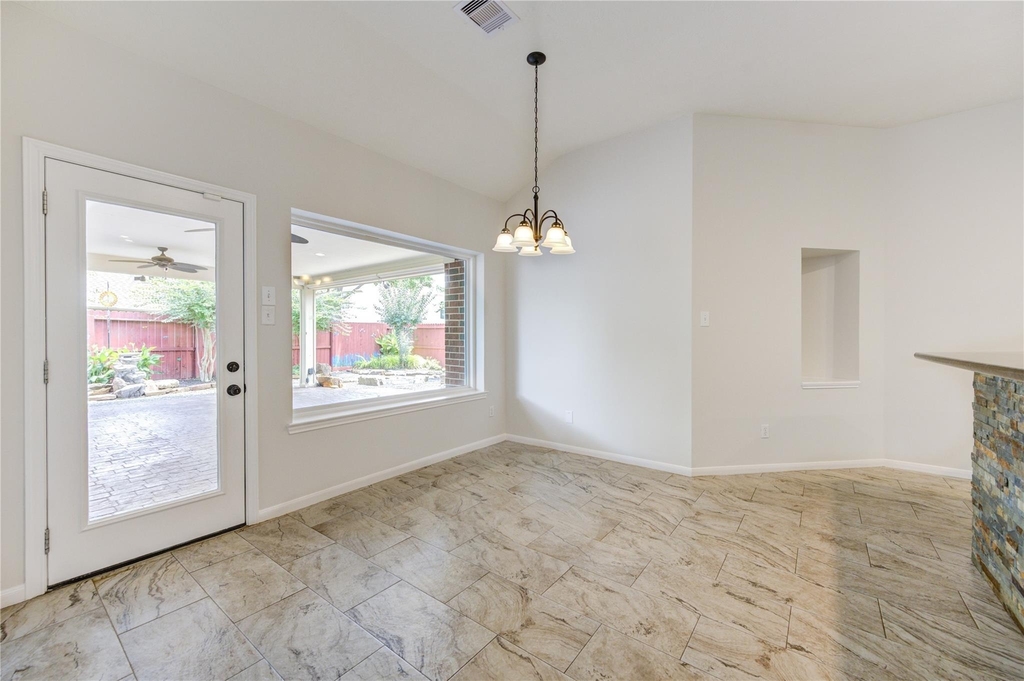 15831 Laurel Cove - Photo 27