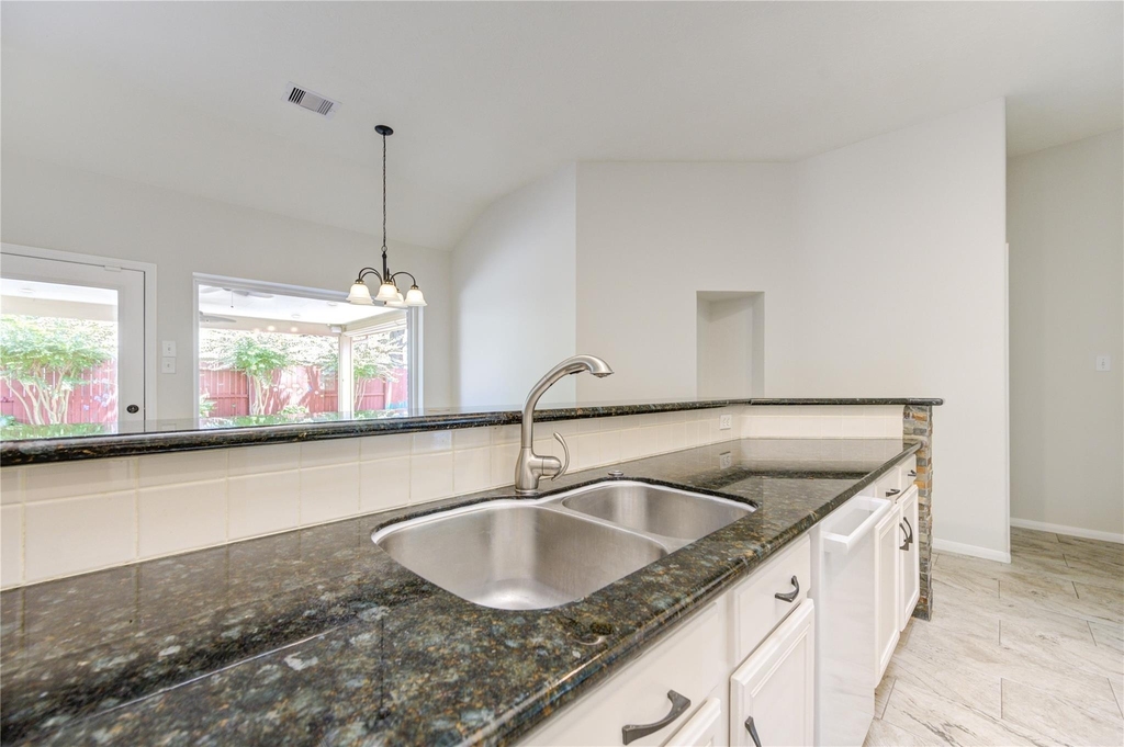 15831 Laurel Cove - Photo 22