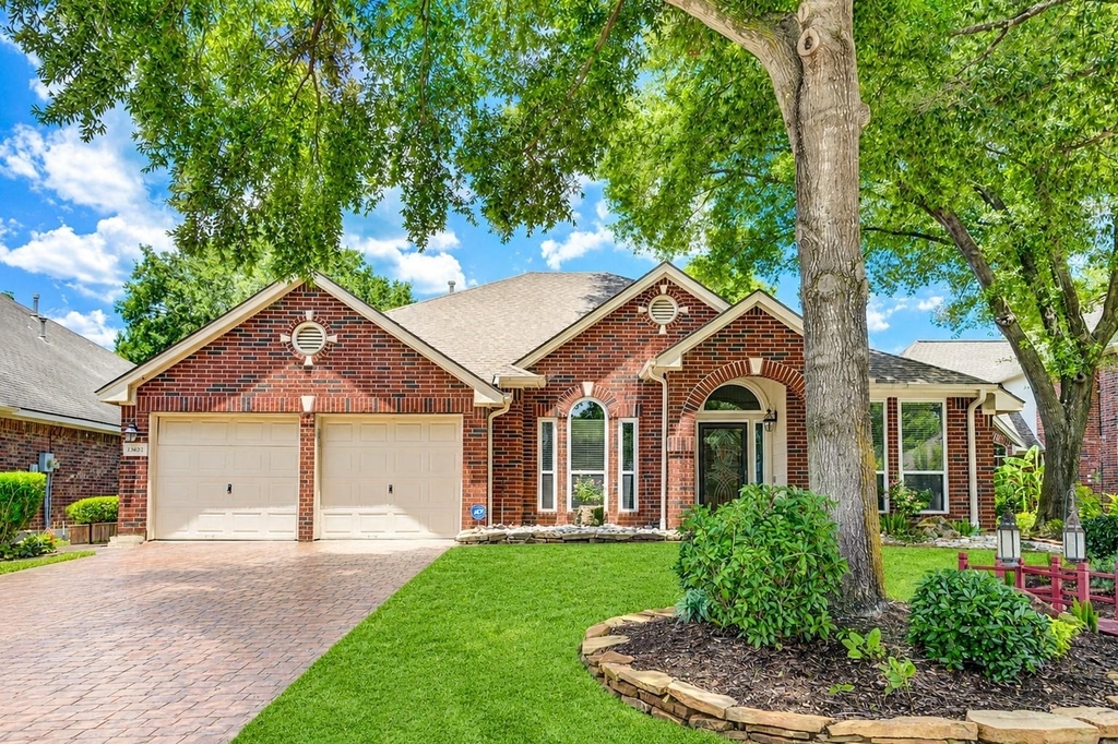 15831 Laurel Cove - Photo 0