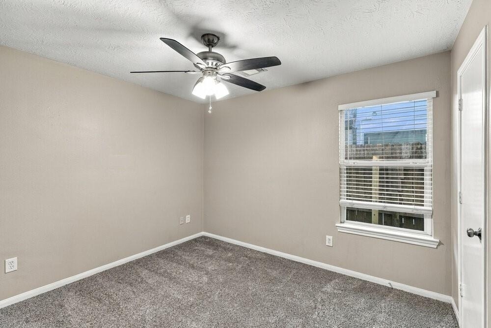 13527 Ambrose Street - Photo 12