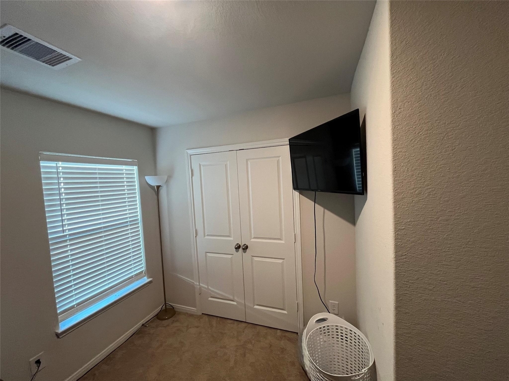 16154 Sugar Falls Drive - Photo 3
