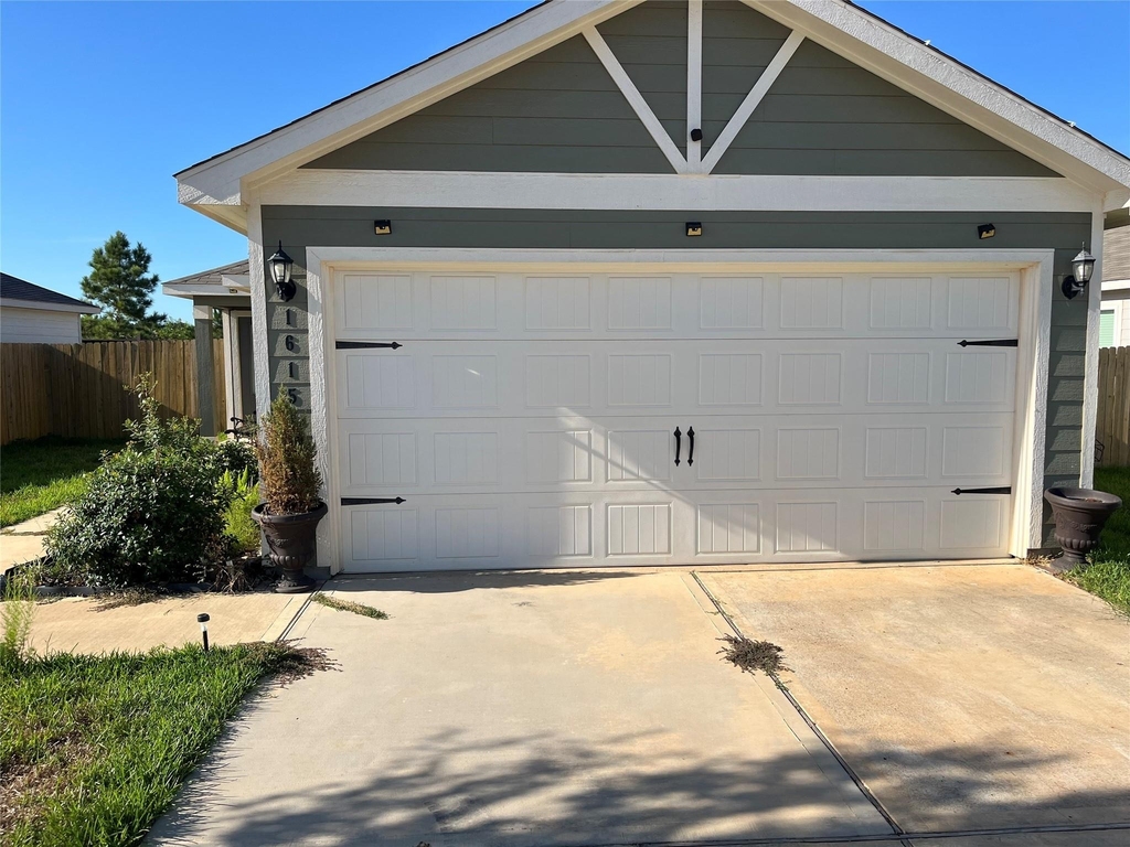16154 Sugar Falls Drive - Photo 0