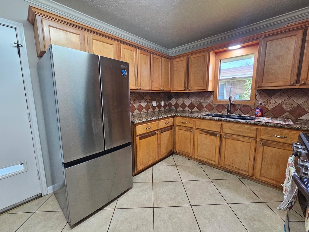 2618 San Jacinto Drive - Photo 8