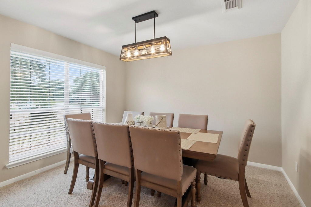 25450 Barmby Drive - Photo 4