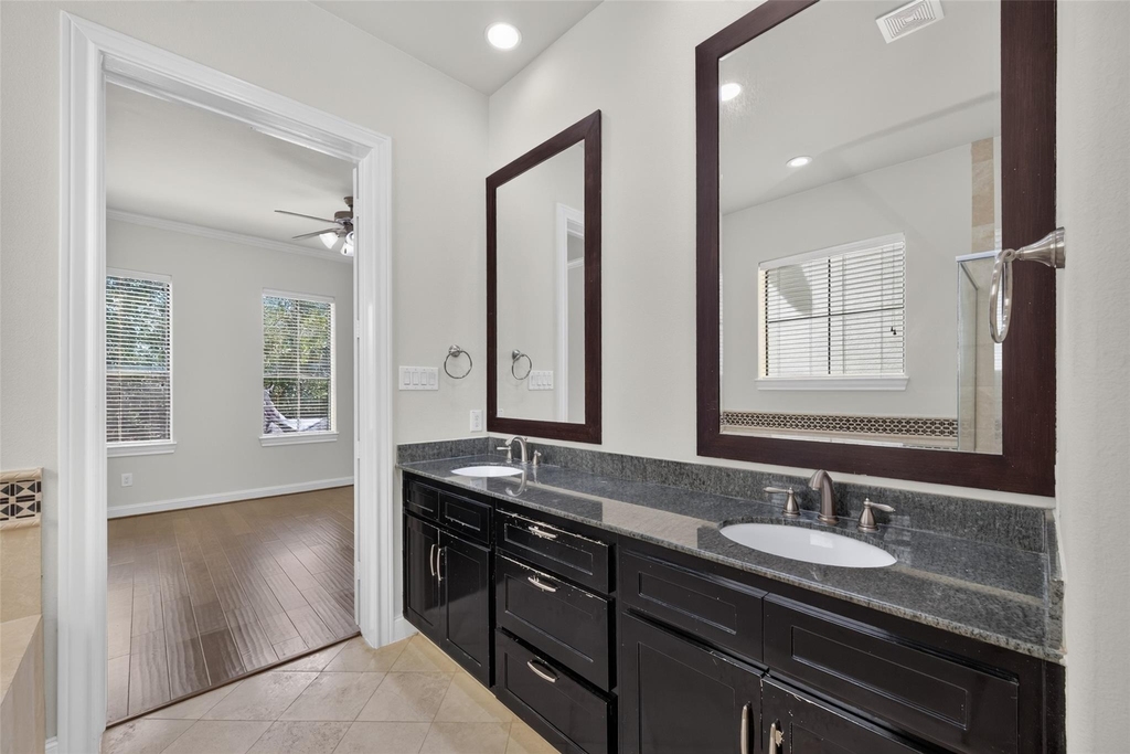 6610 Toledo Street - Photo 14